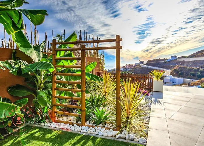 Luxury Seaview Jensen - Tcm