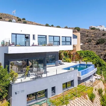 Villa Luxury Seaview Jensen - Tcm