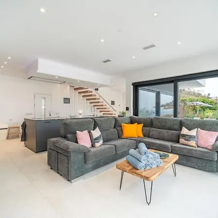 Villa Luxury Seaview Jensen - Tcm *