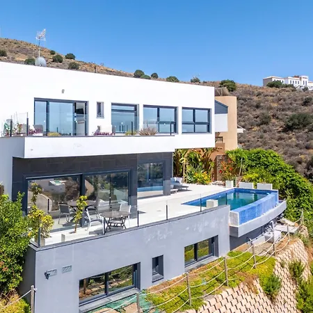 Villa Luxury Seaview Jensen - Tcm