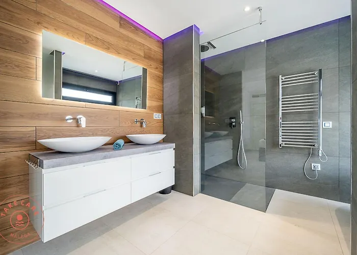 Luxury Seaview Jensen - Tcm Villa Torrox